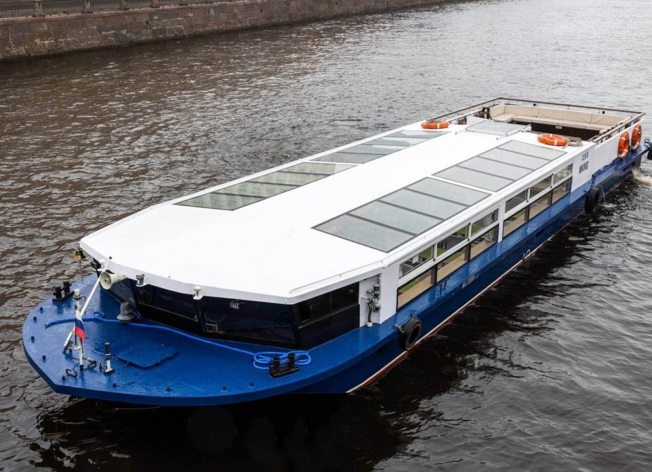 «Миконос» Аренда теплохода в Санкт Петербурге