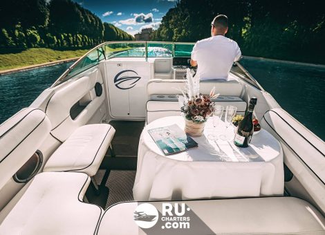 «crownline 268» Аренда катера в СПб