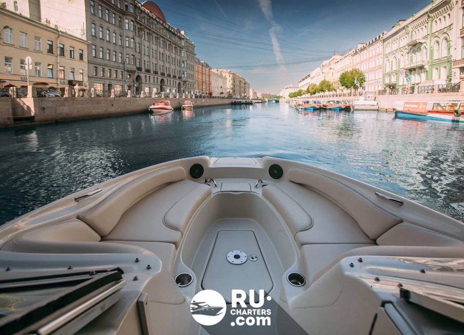 «sea Ray 240 Пума» Аренда катера в СПб