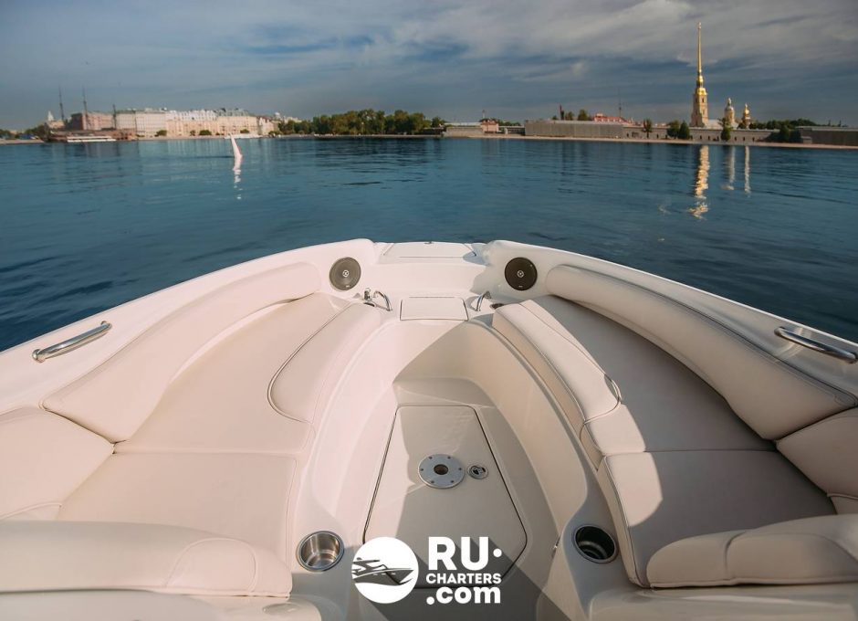 «sea Ray 240 Пума» Аренда катера в СПб