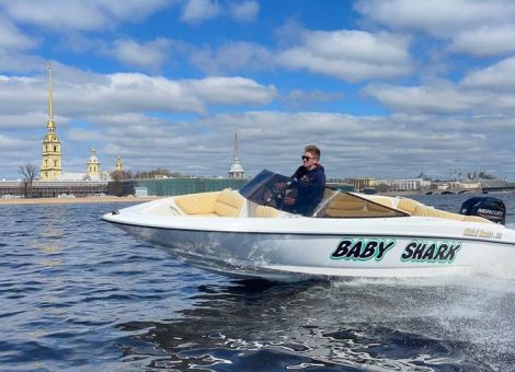«baby Shark» Аренда катера в СПб