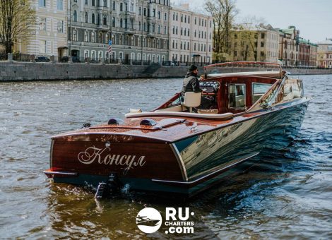 «Консул» Аренда катера в СПб