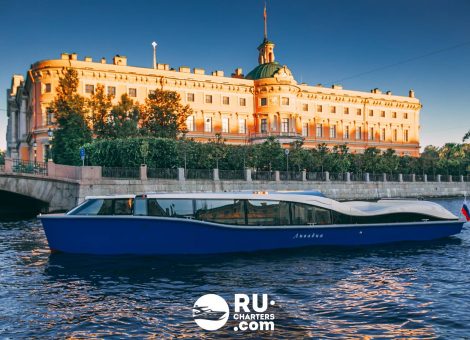 «Ливадия» Аренда катера в СПб