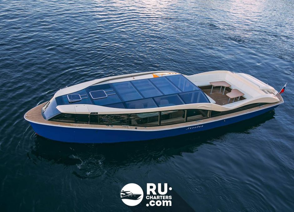 «Ливадия» Аренда катера в СПб