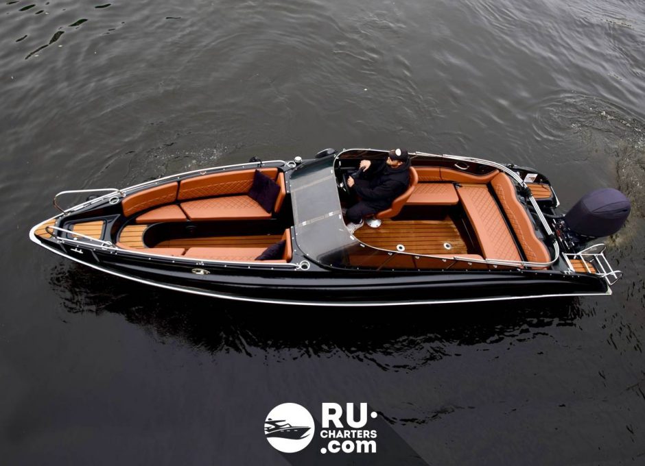 «black Bowrider» Аренда катера в СПб