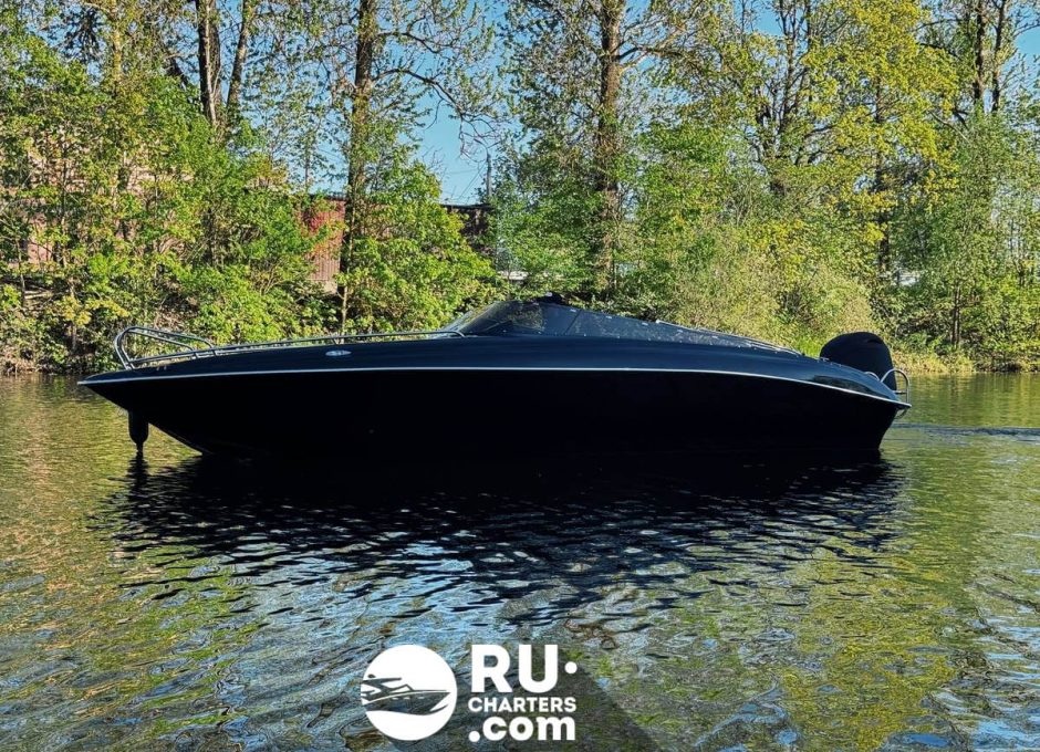«black Bowrider» Аренда катера в СПб