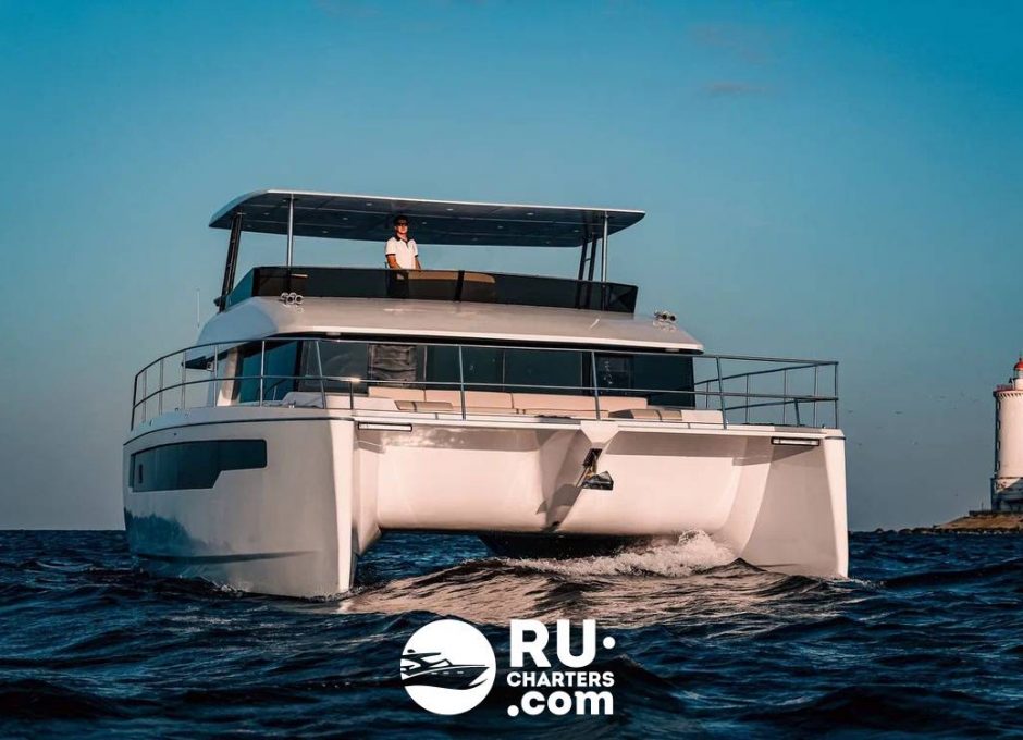 «jocore A» аренда моторного катамарана в Санкт Петербурге