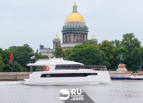 «jocore A» аренда моторного катамарана в Санкт Петербурге