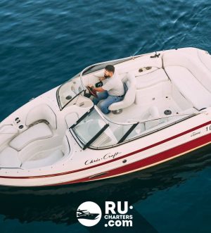 «chris Craft 210 Принц» Аренда катера в СПб
