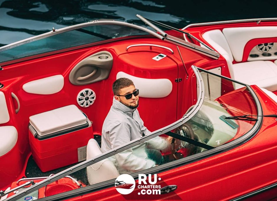 «crownline 280» Аренда катера в СПб