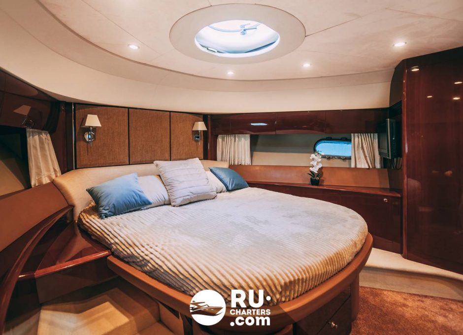 «princess 68» Аренда яхты в СПб