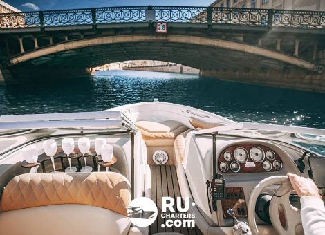 «bayliner 175 Вистерия» Аренда катера в СПб
