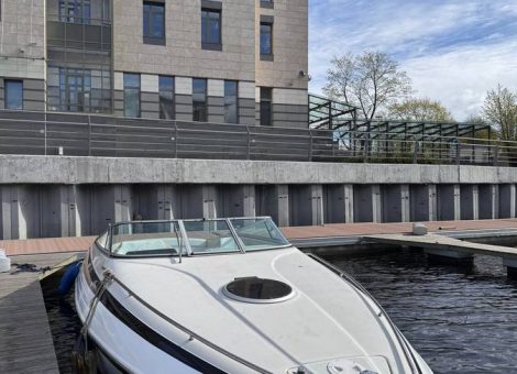 «crownline 266 Ccr» Аренда катера в СПб