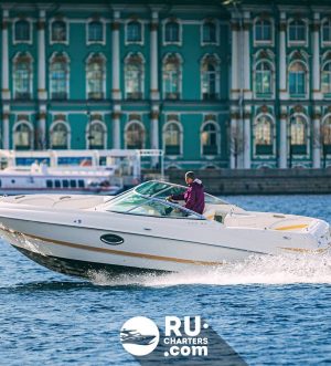 «maxum 240 ЭВР» Аренда катера в СПб