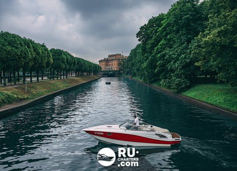 «euphoria Velvette 25» Аренда катера в СПб