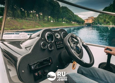 «jaguar Hr 240» Аренда катера в СПб