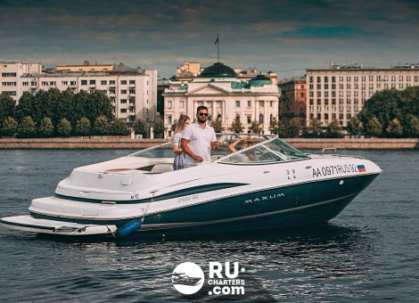 «maxum 2400 Варадеро» Аренда катера в СПб