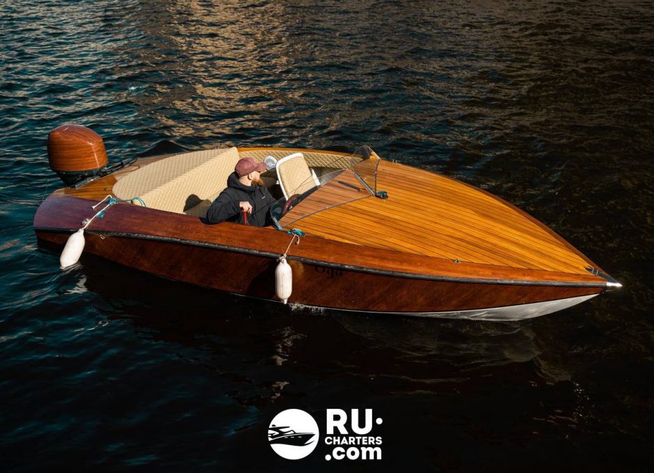 «Ода» Аренда катера в СПб