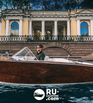 «riva» Аренда катера в СПб