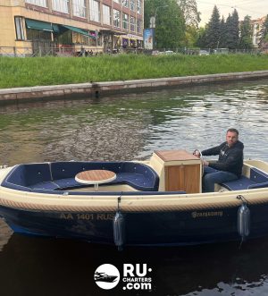 «Венецианец» Аренда катера в СПб