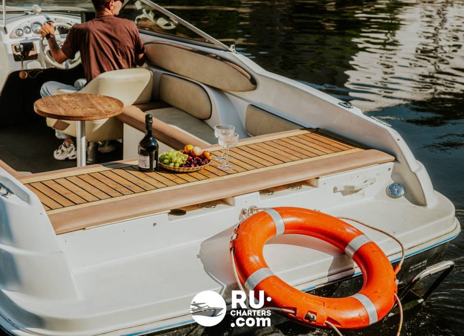 «wellcraft 210 Пупсень» Аренда катера в СПб