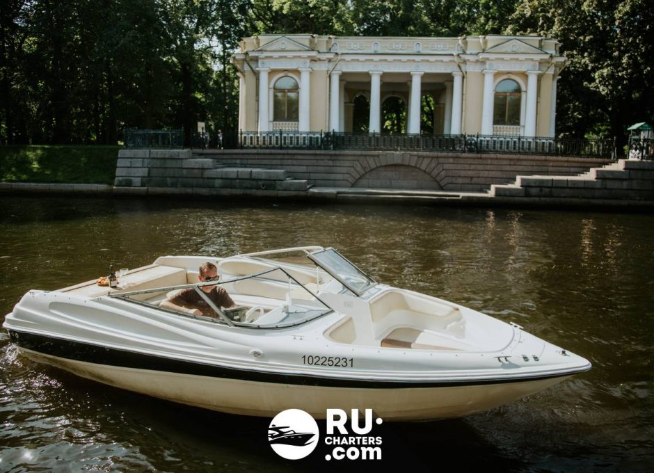«wellcraft 210 Пупсень» Аренда катера в СПб