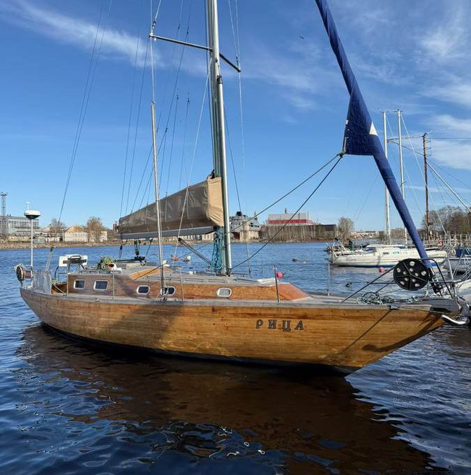 «Рица» Аренда парусной яхты в СПб