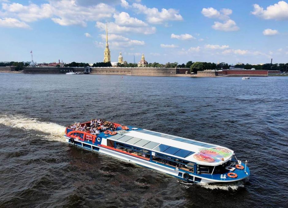 «Пурга» Аренда теплохода в Санкт Петербурге