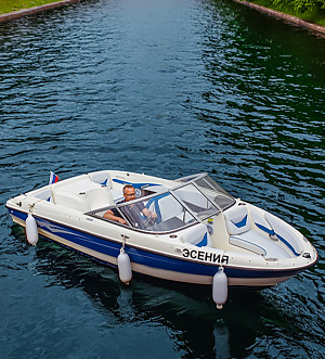 «bayliner 185 Эсения» Аренда катера в СПб