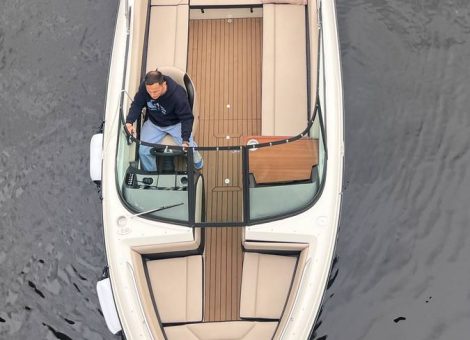«chaparral 190 Sl Крохаль» Аренда катера в СПб