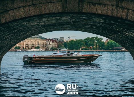«Мэверик» Аренда катера в СПб