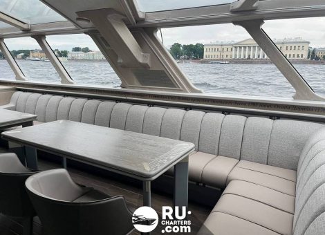 «Петр Великий» Аренда теплохода в Санкт Петербурге