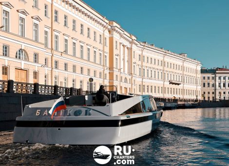 «Бангкок» Аренда яхты в Санкт Петербурге