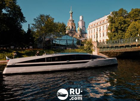 «Бангкок» Аренда яхты в Санкт Петербурге