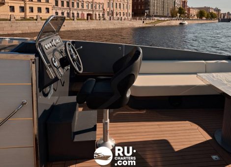 «Бангкок» Аренда яхты в Санкт Петербурге