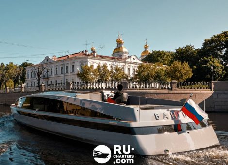 «Бангкок» Аренда яхты в Санкт Петербурге