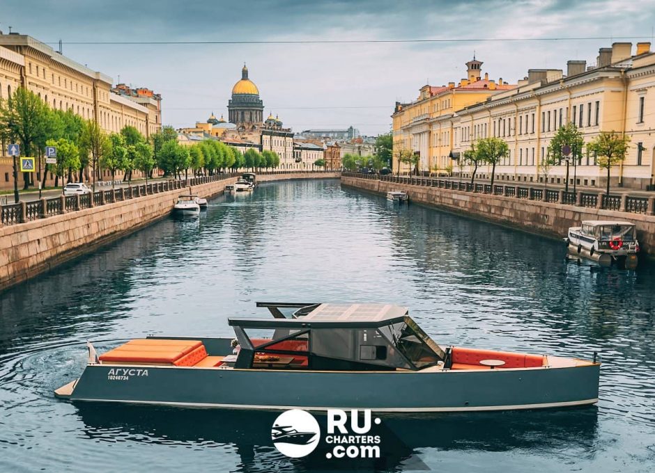 «augusta» Аренда катера в СПб