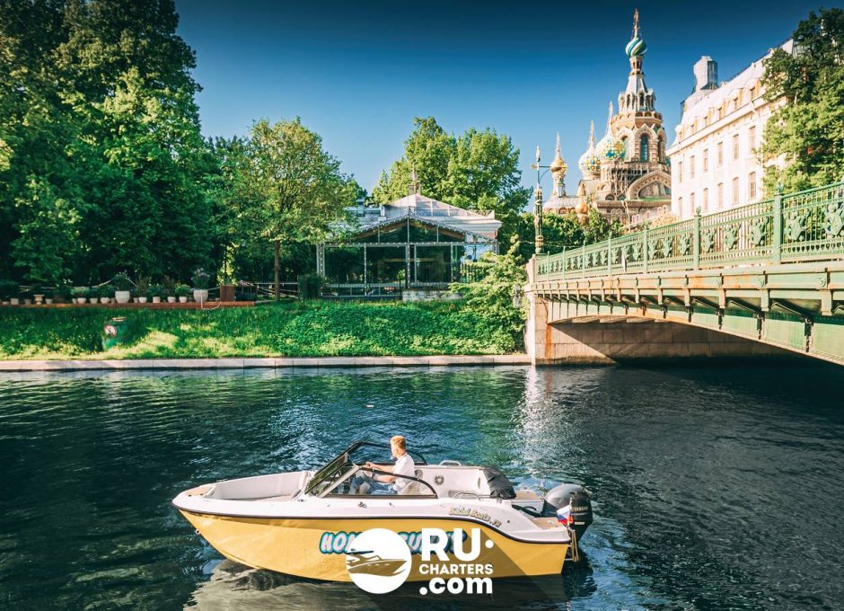 «honey Bunny» Аренда катера в СПб