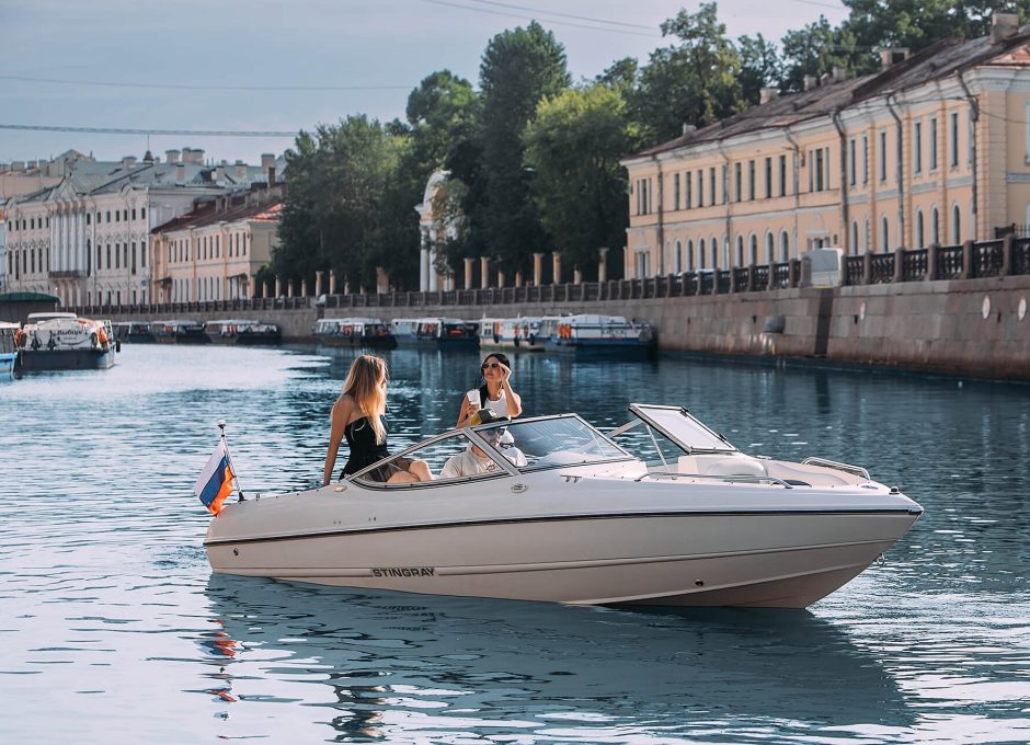 «stingray 185 Мартини» Аренда катера в СПб
