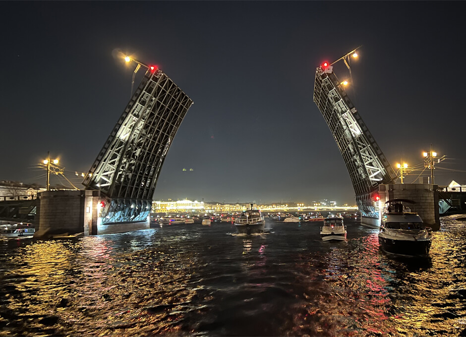 Дискотека под разводными мостами