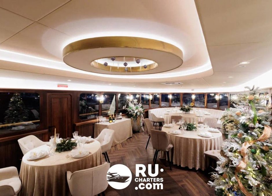 «Шустрый Бобер» Аренда теплохода ресторана в СПб