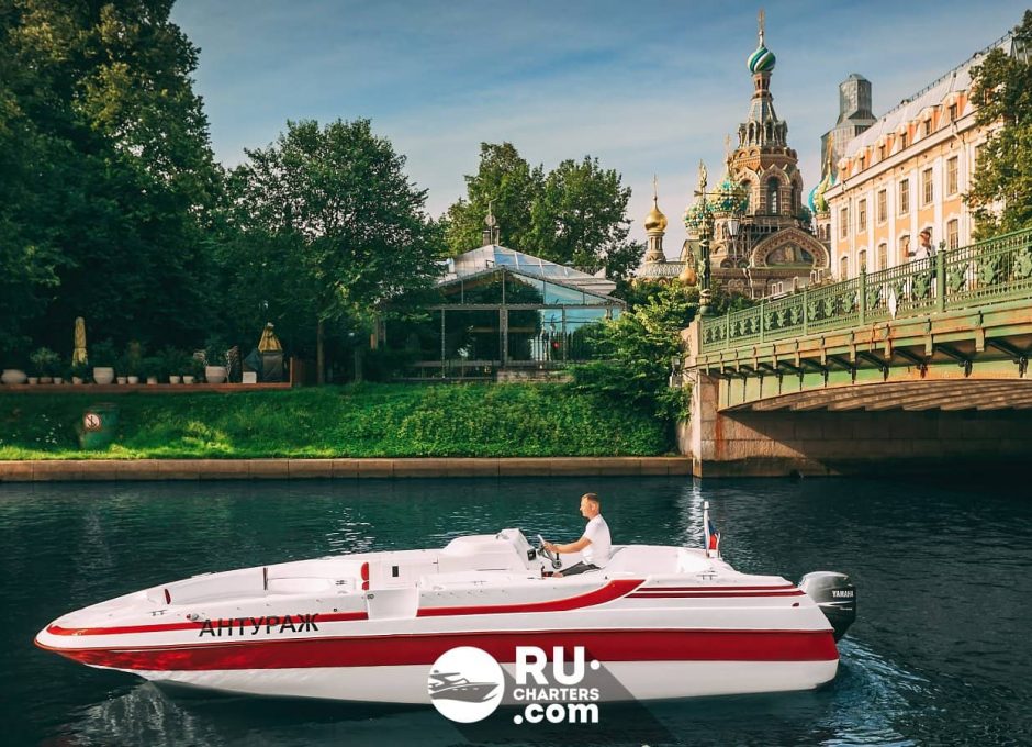 «Антураж» Аренда катера в СПб