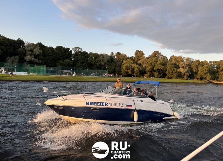 «Бризер Rinker 230» Аренда катера в СПб