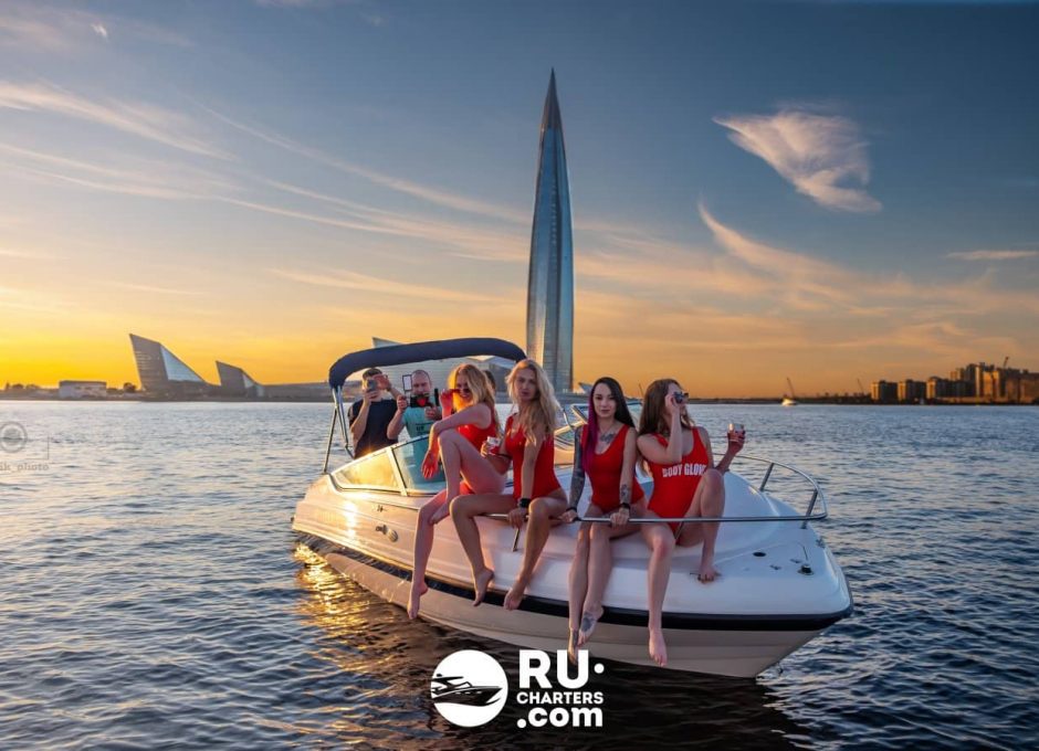 «Чапик Chaparral 215» Аренда катера в СПб