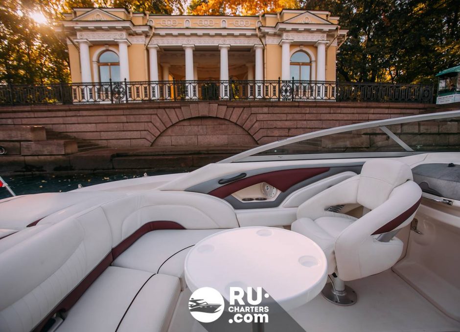 «Чикаго» Аренда катера в СПб