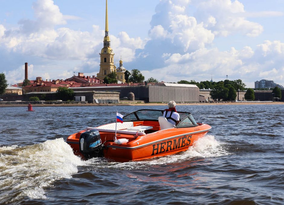 «Эрмес» Аренда катера в СПб