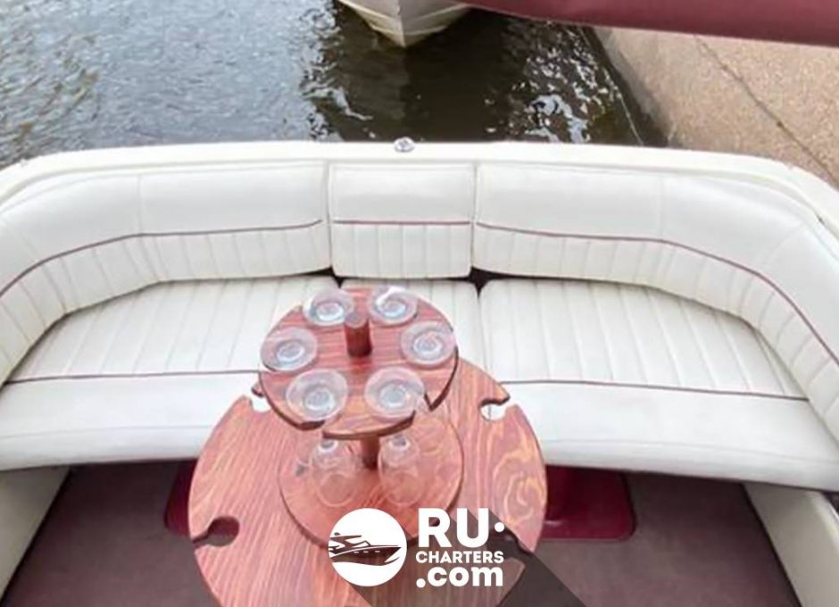 «Максим» Аренда катера в СПб