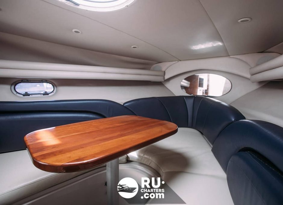 «neoclassic Four Wins 276» Аренда катера в СПб