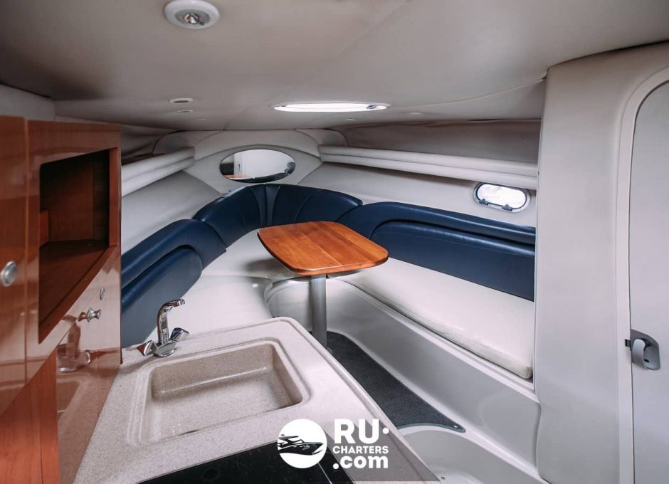 «neoclassic Four Wins 276» Аренда катера в СПб