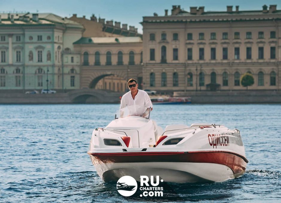 «Одиссей» Аренда катера в СПб